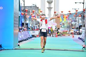 BIB: 3402
                            <button type="button" onclick="openModal(21799855)" class="btn btn-primary btn-sm float-right btn-popup" data-toggle="modal" data-target=".modal-high-quality">
                        <i class="fas fa-shopping-cart"></i> Add to Cart
                    </button>
                                            <button type="button" onclick="isThisMe(21799855, true)" class="btn btn-success btn-sm float-right btn-popup btn-isme hidden" data-toggle="tooltip" data-placement="bottom" title="นี่คือรูปของคุณใช่ไหม คลิกที่นี่เพื่อเอาเข้าอัลบั้ม">
                        <i class="fas fa-plus"></i> Add to album
                    </button>
                    <button type="button" onclick="isThisMe(21799855, false)" class="btn btn-warning btn-sm float-right btn-popup btn-isnotme hidden">
                        <i class="fas fa-ban"></i> Remove from album
                    </button>